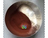 Foto langkah ke 3 dari resep Chocolate cupcakes yummy.