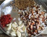 A picture of step 1 of Coconut+lasun chutney.