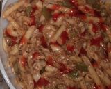 A picture of step 5 of Chickn vegetable pasta.