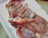 Foto del paso 1 de la receta: Milanesas de bola de lomo de cerdo con empanado especial