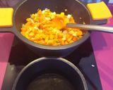 Foto del paso 1 de la receta: Crema de zanahoria con langostinos