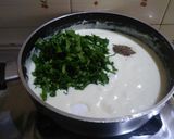 A picture of step 6 of Spinach Alfredo pizza (homemade base).