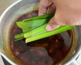 Foto langkah ke 3 dari resep Sirup Gula Merah Kental.