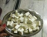 A picture of step 3 of Sprouted Moong diet salad.