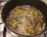 Foto del paso 4 de la receta: Buñuelos de espinaca