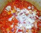 A picture of step 3 of Shinkafa da alayyahu sauce.