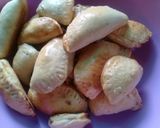 A picture of step 5 of Pies with wors.