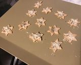 Une image de l'étape 3 de Sablés étoiles au parmesan, origan et tomate.