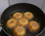 Foto langkah ke 3 dari resep Donat ubi orange.