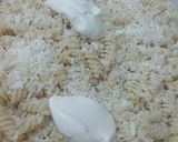 صورة لخطوة 3 من وصفة صلصة الفوتتشيني بالهوت دوق