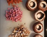 A picture of step 4 of Stuffed Mushrooms.