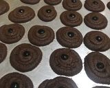 Foto langkah ke 5 dari resep Semprit coklat (putih telur).