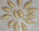 খাস্তা রোল নিমকি (khasta roll nimki recipe in Bengali) রেসিপি ধাপ - 6 ছবি