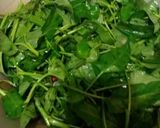 Foto langkah ke 2 dari resep Tumis Kangkung.