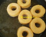 Foto langkah ke 4 dari resep Donat Labu Kuning 🎃🎃 (Pumpkin Donut).