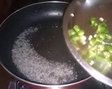 A picture of step 4 of Instant Rava Idli.