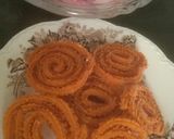 A picture of step 5 of Dabeli flavoured Chakli with leftover Potatoes.