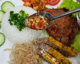 Hình bước làm 6 của món Cơm sườn, bì, chả trứng