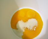 Foto del paso 2 de la receta: Crema de maracuyá