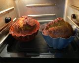 A picture of step 5 of Pumpkin Cake.