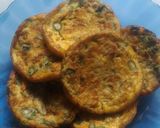 Foto langkah ke 3 dari resep Telur Dadar BurTel Mini 😋.