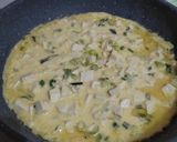 Foto langkah ke 2 dari resep Martabak Mayones Ayam Tahu.