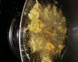 पालक के पत्तो और प्याज़ के पकौड़े (Palak ke patto aur pyaz ke pakode recipe in Hindi) रेसिपी चरण 4 फोटो