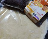 Foto langkah ke 1 dari resep Lumpia Cokelat Keju.