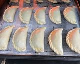 Foto del paso 4 de la receta: Empanadas de carne cortada a cuchillo🥟