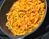 A picture of step 5 of Fettuccine Bolognese.