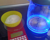 Foto del paso 1 de la receta: Leche y harina de coco rápida y súper económica