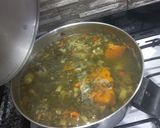 Foto del paso 4 de la receta: Sopa de verduras y pollo de mi abuelita