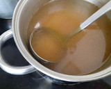 Foto del paso 2 de la receta: Sopa de verduras con crema de anacardos y un toque de mar
