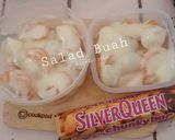 Foto langkah ke 2 dari resep Salad buah ala bumil.