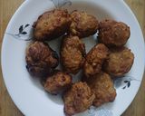 A picture of step 3 of Banana Bonda.