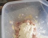 Foto del paso 4 de la receta: Causa limeña de atún y patitas de cangrejo