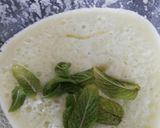 A picture of step 4 of Chilled Melon and Pineapple Soup.