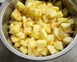 Almás-vaníliás morzsasüti recept fázis 1 fotója