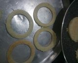 A picture of step 5 of Idli Pizza Disc.