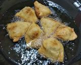 आलू कॉर्न मिनी समोसा (Aloo corn mini samosa recipe in hindi) रेसिपी चरण 6 फोटो