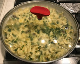 Foto del paso 8 de la receta: Tortilla de fideos con perejil
