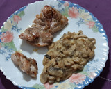 Foto del paso 4 de la receta: Contramuslos con champiñones al ajillo