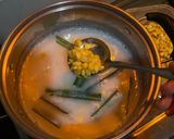 Foto langkah ke 3 dari resep Bubur Jagung Sagu Mutiara.