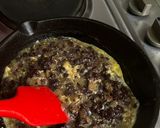 Foto del paso 5 de la receta: Huevos en aprietos