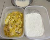 Foto langkah ke 4 dari resep Ayam Goreng Tepung Enak.