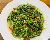Foto langkah ke 2 dari resep Kangkung Cah Daging.