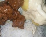 Foto del paso 5 de la receta: Carne colorada con papas en salsa de queso