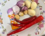 Foto langkah ke 3 dari resep Cumi Asam Manis Terung Asam (Rimbang/Terung Dayak).