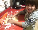 Foto del paso 4 de la receta: Galletitas de Limón (receta de Oli mi niña de 6 años)🤗🤗🤗
