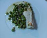 Foto del paso 6 de la receta Merluza en salsa eneldo con guisantes